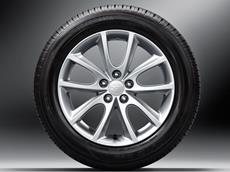 16” aluminiumfälgar Standard på Impreza 1.6i Sport
